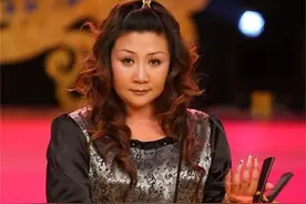 王惠鼓曲面试，郭德纲半场一言不发，有几位考生是奔着艺术来的？图片