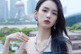 “冷脸美女”有何魅力可以收割这么多颜粉？这股高级疏离感绝了图片