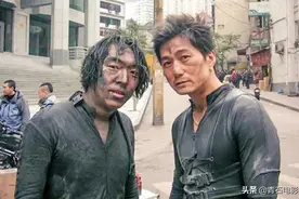 14年前，3百万拍的《疯狂的石头》“炸”了，2人因此红遍中国图片