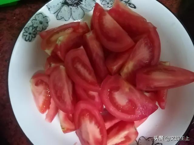 它含有20种氨基酸，再贵都要给孩子多吃，孩子个头高于同龄人