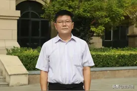 沂南县最美教师 | 沂南一中东野广峰，牛气自然“峰”不住！图片