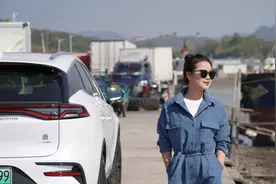 拉着媳妇去当车模，试驾2021款唐DM，要啥有啥，体验太棒了图片