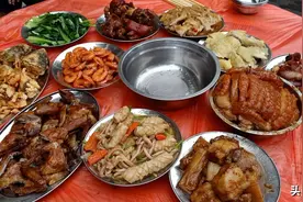 广西人的孩子满月酒，十菜一汤的宴席具有地方特色，你有没有吃过图片