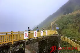 中缅边境 片马晴与雪图片