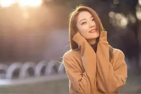 陕西美女——白冰，气质优雅，清新动人，魅力十足图片