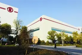 15元一瓶的酒却年销百亿，茅台五粮液也不敢轻视，却坚持不上市图片