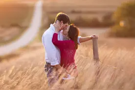 男女感情不牢固，往往是忽略了这三个方面图片