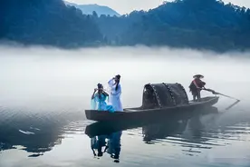 现代人写旧体诗，怎么感觉像文字游戏呢图片