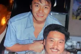 吴孟达病逝，生前叫周星驰自己人，星爷悼念用两个词形容他们关系图片