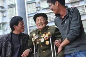 柴云振究竟什么样的人，让中朝寻找三十年，还写入朝鲜教科书图片