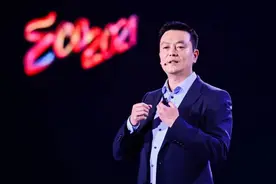 从信息化时代到智能化时代，如何跨越新数字鸿沟？图片