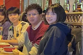 相声演员妻子被曝婚内出轨，和有妇之夫亲密聊天，原配发长文怒撕图片