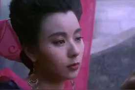 李美凤：电眼美人，曾败邱淑贞夺港姐亚军，今嫁入豪门人生美满图片