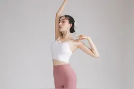 小S跳舞长腿太惊艳，还在被假胯宽拖累？如何高效瘦腿自信穿？图片