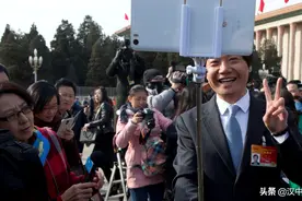 美国以涉“军”为借口拉黑小米......网友笑喷：莫不是因为他叫雷军图片