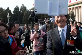 美国以涉“军”为借口拉黑小米......网友笑喷：莫不是因为他叫雷军图片