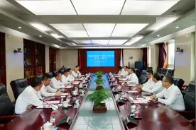 中建八局与中建集团海外部、中建国际交流座谈图片