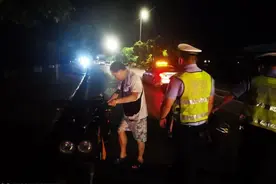 泸溪交警:三举措规范摩托车电动车管理图片