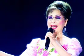 20年前，李谷一揭露东方歌舞团腐败内幕，3个月后遭到威胁:枪毙你图片