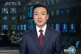 央视主播康辉生活俭朴，48岁依旧无车无房，结婚23年坚持不生娃图片