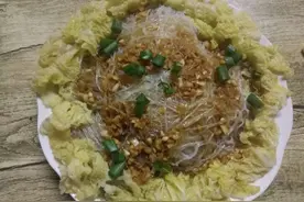 打工小夫妻的晚餐---蒜蓉粉丝娃娃菜图片