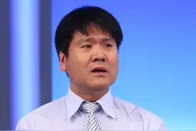 蔑视农民？王福重作为农民的儿子，凭啥这么猖狂？网友：高校特色图片