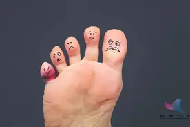 快看看！为什么有的人小脚趾甲是两瓣的？据说是山西人的后代？图片