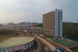 这所大学，是广西八桂警官的摇篮，毕业生就业率保持在97%左右图片