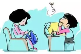 父母之所以被称为爸妈，是因为教育，你缺席的童年也是老年的孤单图片