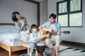 事业爱情连连受阻，美好幻想皆破灭，河南男子负气离家22年图片