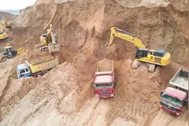 2021年各吨位挖掘机租赁台班价格一览，你拖后腿了吗？图片