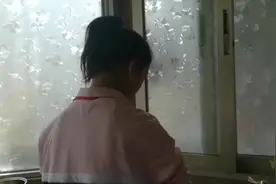 失独家庭收养孩子后扶助金被停发 起诉卫健局 法院：不违法视频封面