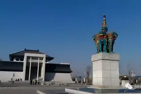 山西介休祆神楼前想祆神……图片