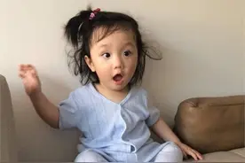 还记得洪欣女儿彤彤吗？她一条腰带能买半平米房图片