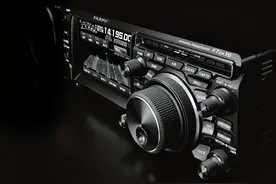 八重洲新电台“FTDX10系列”高质感产品宣传册发布图片