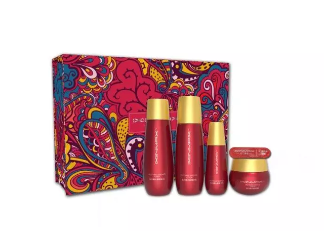 鍚嶉棬娉戒匠 鎬庢牱鑺辨渶灏戠殑閽辫幏寰楁渶濂界殑鎶よ偆鏁堟灉鍛紵灏忎粰濂崇湅杩囨潵