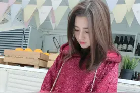 来自成都的一位小空姐图片