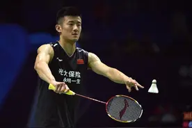 高手过招遇强则强！谌龙战桃田贤斗也不落下风，对阵两人从未输过图片