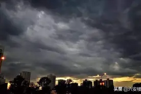 哭了！六安房价10年增长近2倍图片