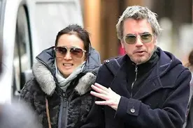 嫁给70多岁的法国老头，成为他的第四任夫人，巩俐为什么这样选择图片