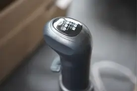 到底回不回空挡 卡车高低挡预选阀应该怎么扳？图片