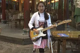 汶川地震时，那位救了丈夫、却丢了双腿的李应霞，如今怎么样了？图片