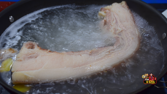 红烧肉的做法视频 2026年红烧肉的做法视频教程