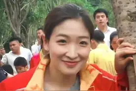 就这样默默的守护着你图片