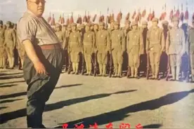 解放军兵临城下，马家军军长说：上头跑光了，有什么说的，起义呗图片