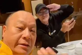 60岁林国斌酒局照曝光，阵容堪称“反派大聚会”，卢惠光暴瘦图片