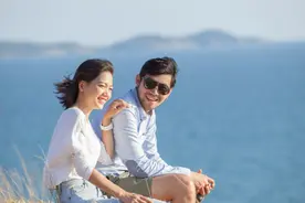 “婚前没人管我”，跟男闺蜜旅游玩了一天一夜，男友果断取消婚礼图片