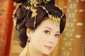 李沁“娘亲”曾是美人：不输万人迷陈好，非漂亮二字可形容图片
