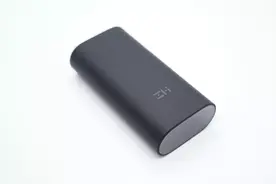 紫米这款充电宝创纪录了，仅用两颗电池，体积迷你还能30W输出图片