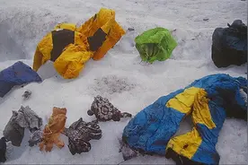 17名登山队员集体遇难，时隔7年发现登山日记，记录着诡异的过程图片